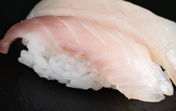 P26 - Nigiri Daurade