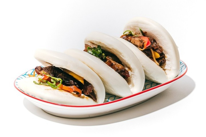 P161 - Gua Bao Canard Sauté